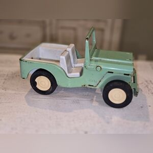 Classic Green Toy Jeep for Kids